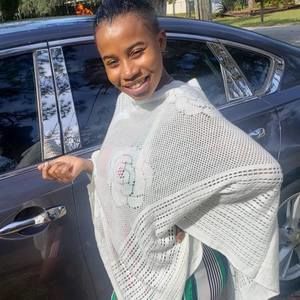 Meet your Posher, Tracy